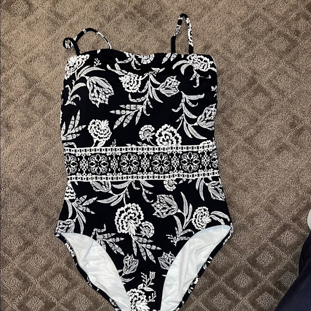 Lands End - One Piece Swimsuit - Size 14